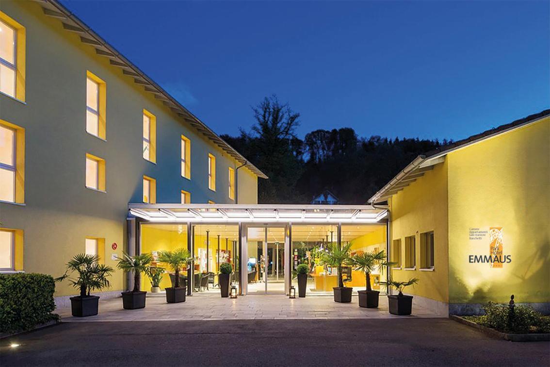 Parkhotel Emmaus - Casa Del Sole أسكونا المظهر الخارجي الصورة